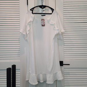 NWT US 16 Boohoo White Shift Dress